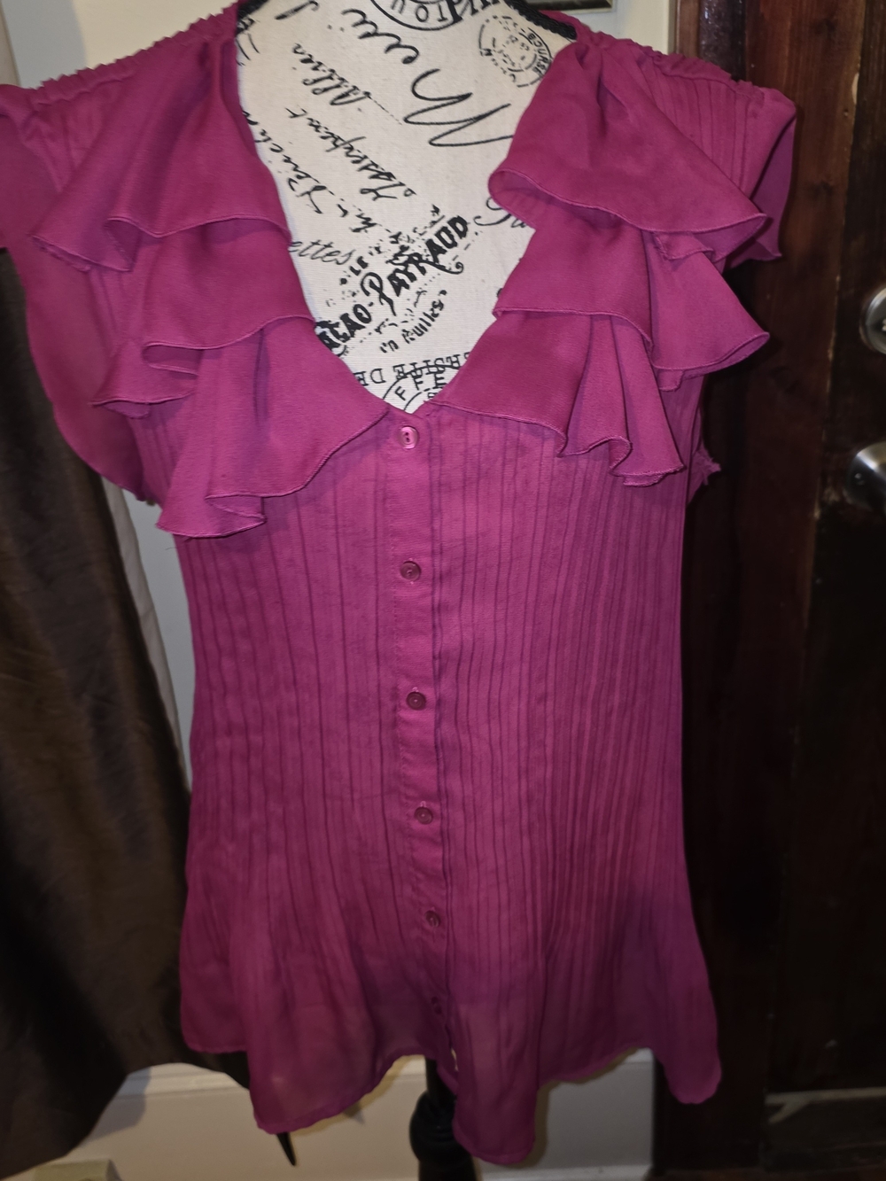 East 5th Sheermagenta Pleated Ruffle Button-front Blouse XL